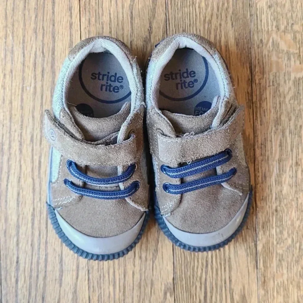 Stride rite boys walkers size 4M